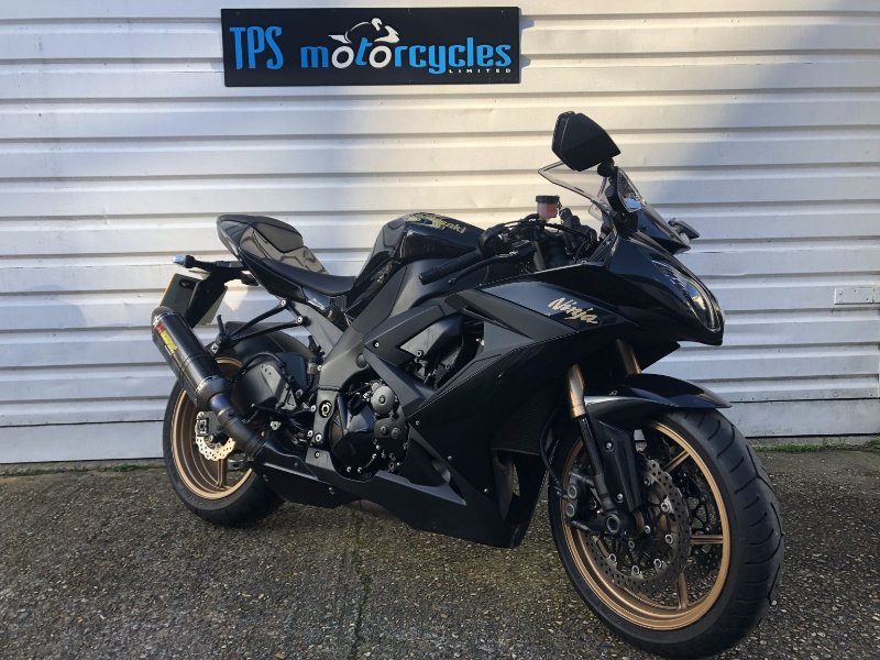 Used 2011 Kawasaki ZX 1000 FAF for sale in Eastbourne, East Sussex